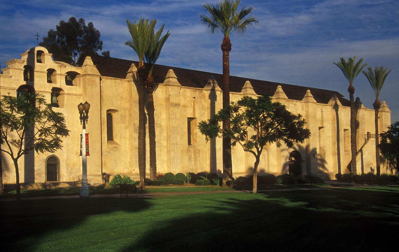 El misterioso romance entre San Gabriel y la Virgen
