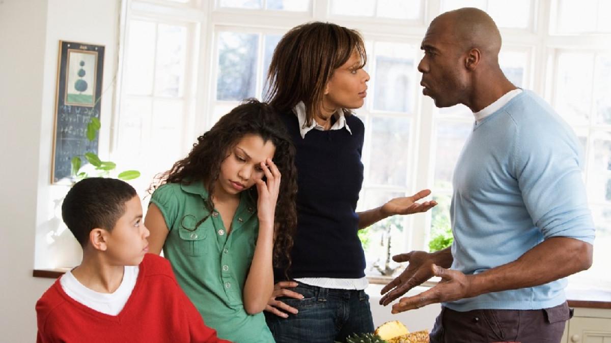 Cómo manejar los conflictos familiares desde una perspectiva cristiana