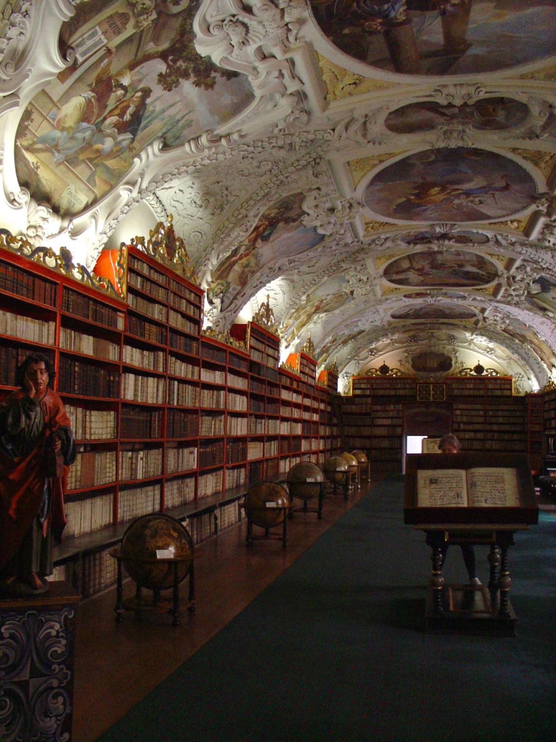 El origen de las bibliotecas monásticas