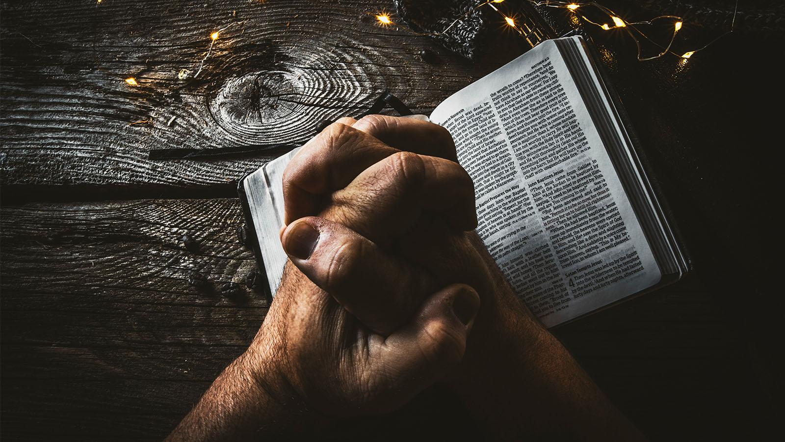 Fomentar la vida de oración y participación en la comunidad⁣ eclesial