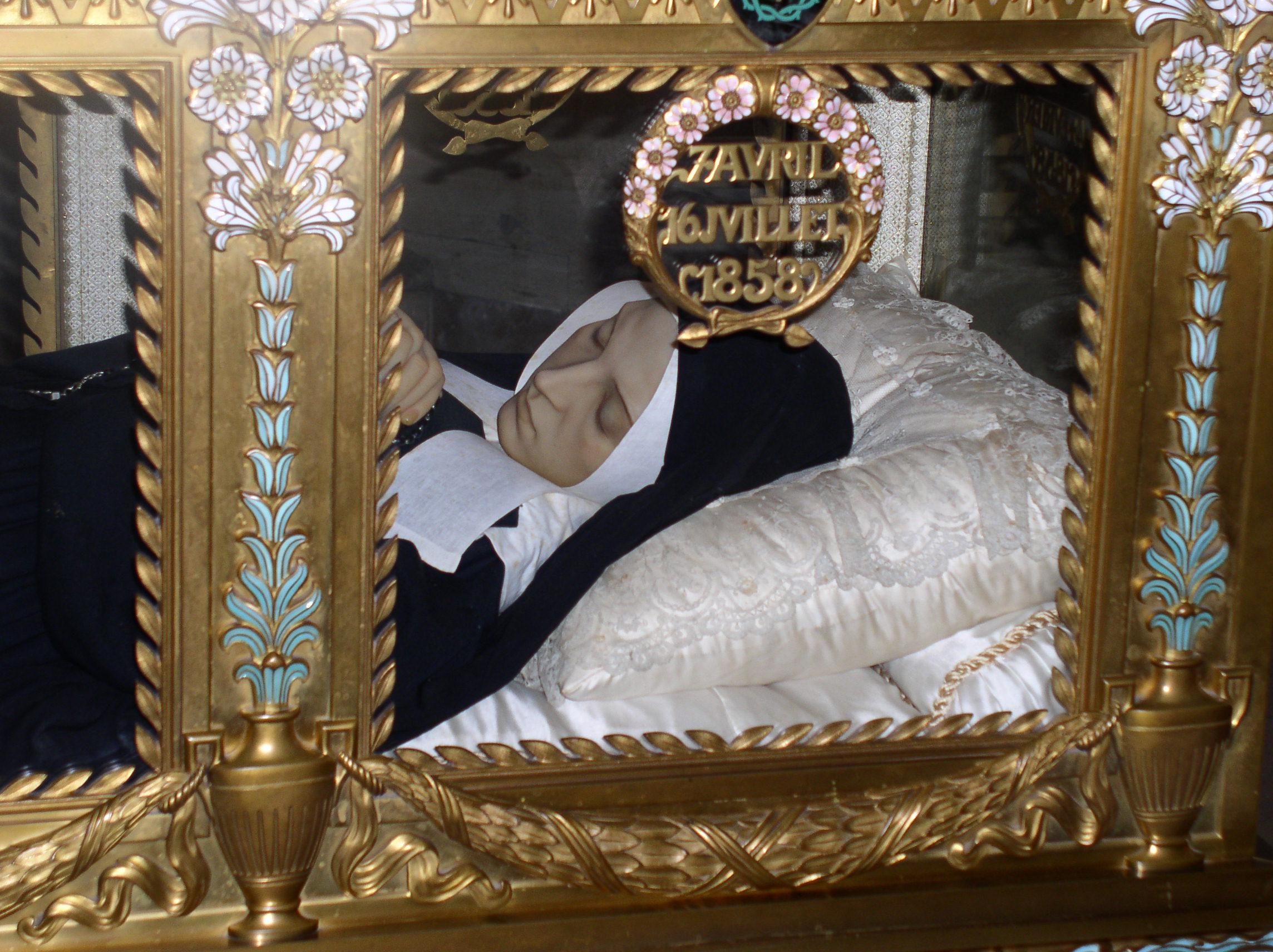 La historia de Santa Bernadette Soubirous