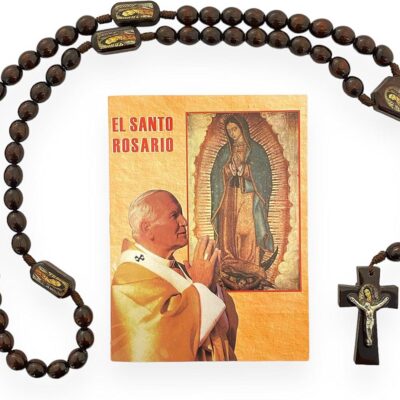La Importancia del Rosario en la Familia Católica