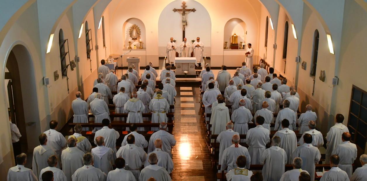 La postura de la Iglesia Católica ante‍ el cambio climático: una llamada a la acción
