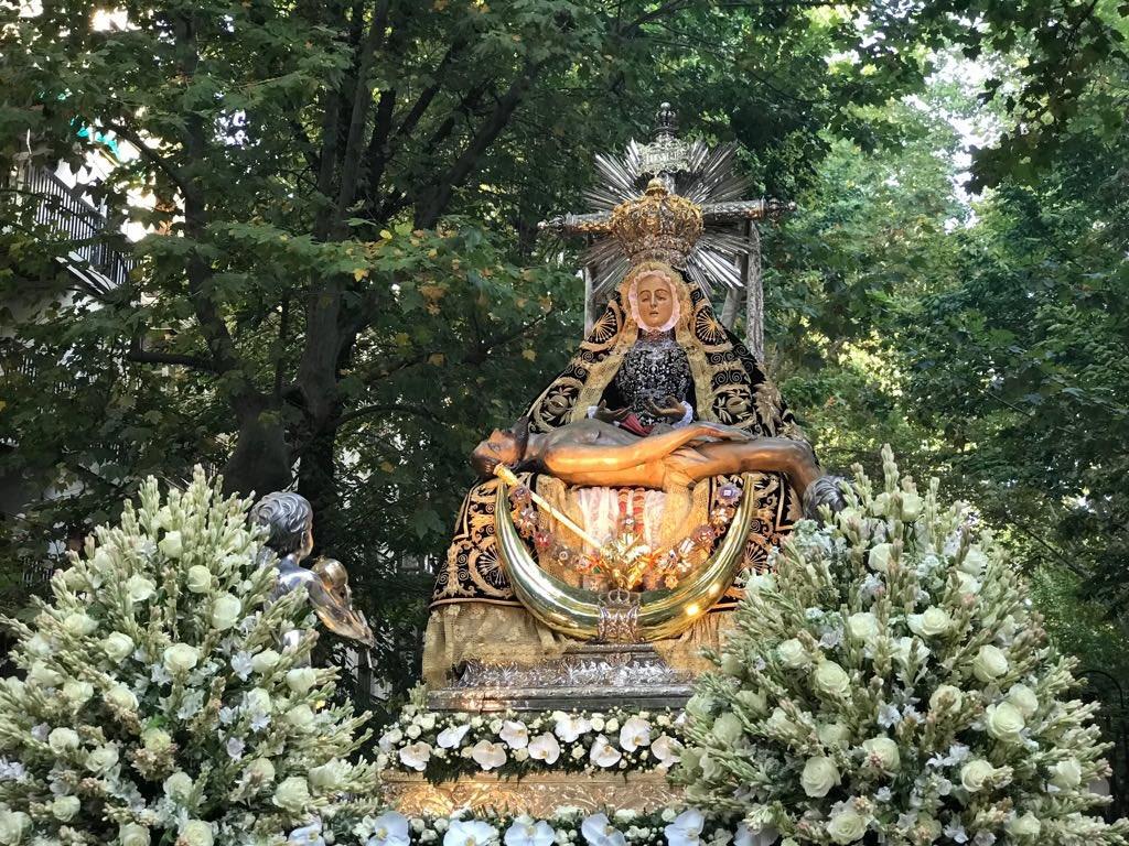 La tradición centenaria de la Procesión de la Virgen de las Angustias