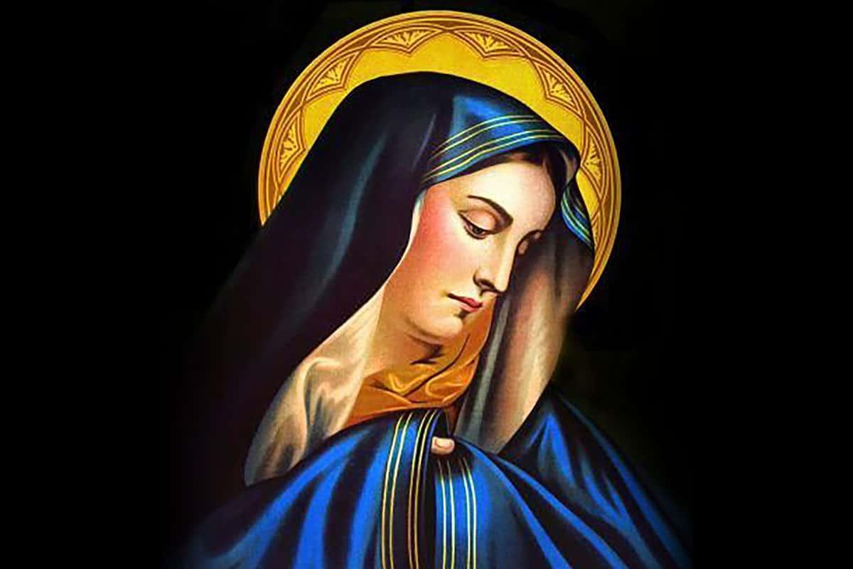 Recomendaciones para experimentar la festividad de la Virgen de los Dolores en Sevilla como un local