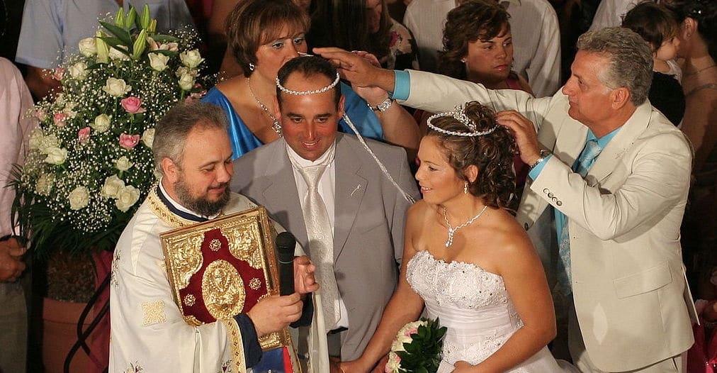 Recomendaciones para mantener un equilibrio entre las costumbres matrimoniales y las creencias religiosas